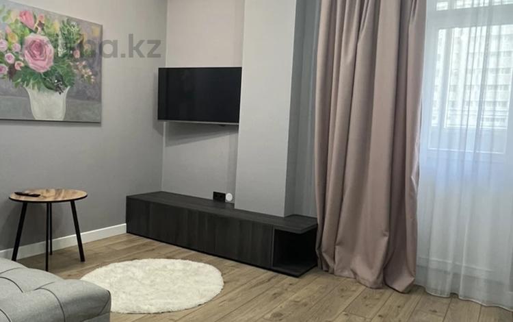 2-комнатная квартира · 61 м² · 3/8 этаж, Достык 14 за 350 000 ₸ в Астане, Есильский р-н — фото 2