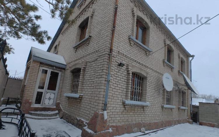 Отдельный дом · 5 комнат · 160 м² · 6 сот., Якутская 51 за 75 млн 〒 в Павлодаре — фото 3