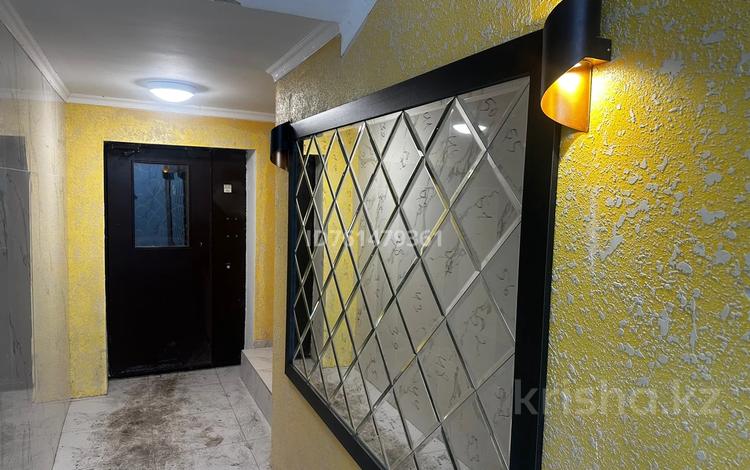 2-комнатная квартира · 76 м² · 2/9 этаж, мкр Нурсая, Мкрн Нурсая за 250 000 ₸ в Атырау — фото 3