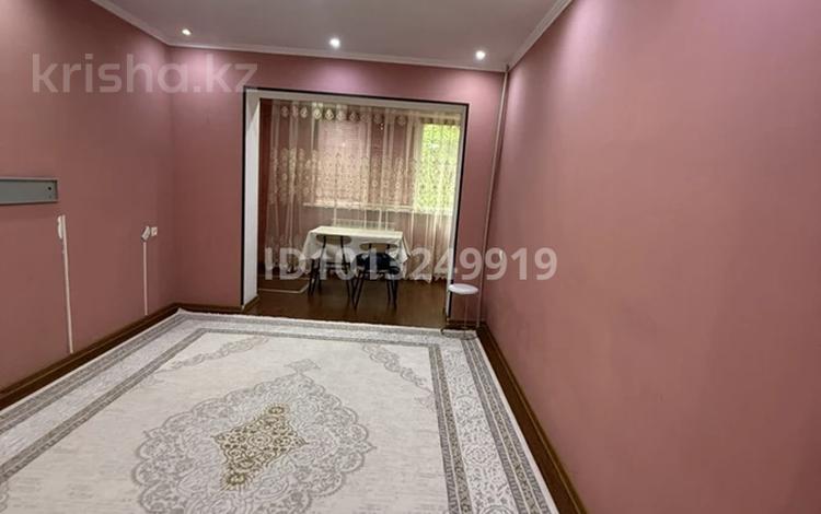 2-комнатная квартира · 59 м² · 1/5 этаж, 11-й микрорайон 67 — Стекляжка за 22.5 млн ₸ в Шымкенте, Енбекшинский р-н — фото 2