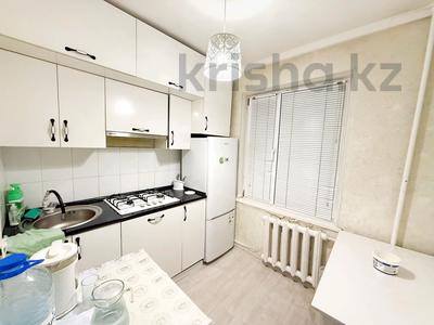 2-бөлмелі пәтер · 44 м² · 2/5 қабат, Самал 43, бағасы: 17.5 млн ₸ в Талдыкоргане, мкр Самал