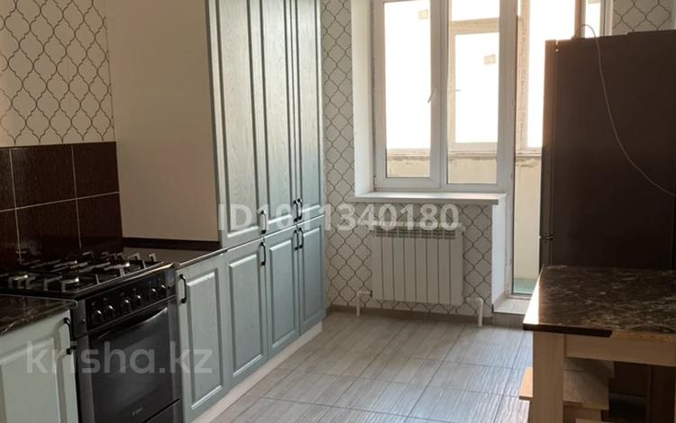1-комнатная квартира · 44.5 м² · 3/5 этаж, мкр. Алтын орда, ​Батыс 2 микрорайон 5в за 20.5 млн 〒 в Актобе — фото 2