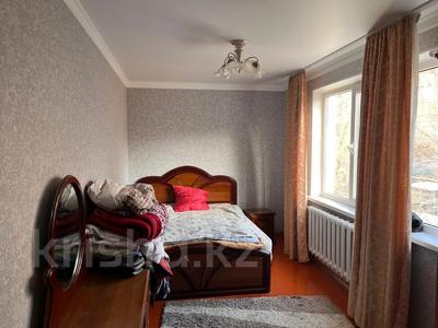 2-комнатная квартира · 44 м² · 2/5 этаж, мкр №8 за 250 000 ₸ в Алматы, Ауэзовский р-н