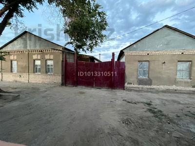 Жеке үй · 4 бөлме · 100 м² · 9 жүзд., Кетебаева (Орынбор) 76, бағасы: 7.5 млн ₸ в 