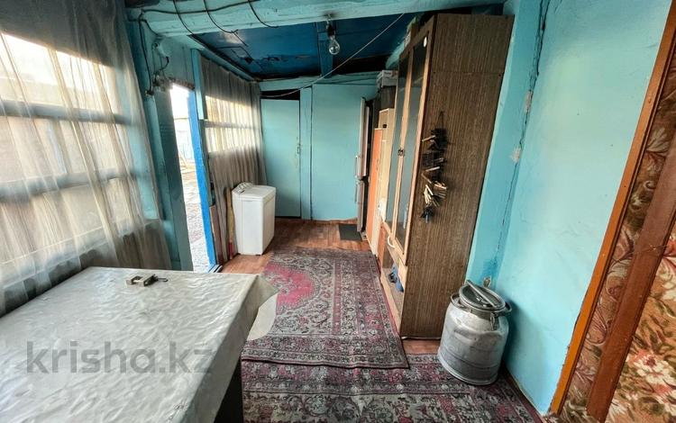 Отдельный дом · 2 комнаты · 42 м² · 2 сот., Кажымукана 8 за 12 млн ₸ в Семее — фото 9