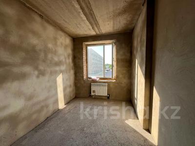 2-бөлмелі пәтер · 72 м² · 2/5 қабат, Жаңа қала ш/а., Анжерская, бағасы: 22.5 млн ₸ в Караганде, Казыбек би р-н