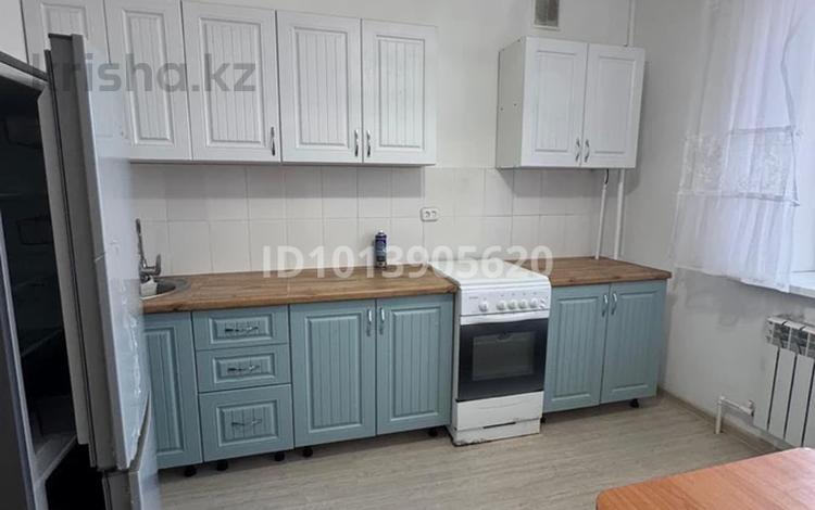 1-комнатная квартира · 50 м² · 6/7 этаж, мкр. Алтын орда, Мкр Батыс 2 — Мустафа шокая за 200 000 ₸ в Актобе — фото 2