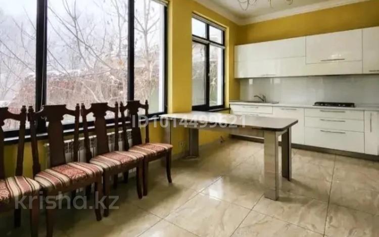 Жеке үй · 7 бөлме · 250 м² · 15 жүзд., Ханов Керея и Жанибека, бағасы: 3 млн ₸ в Алматы, Медеуский р-н — фото 2