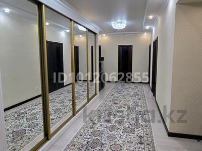 3-комнатная квартира · 121 м² · 4/5 этаж, Просп. Тауелсиздик 5к2 за 55 млн ₸ в Актобе