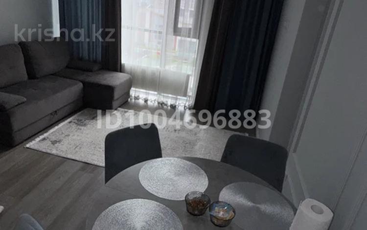 2-комнатная квартира · 50 м² · 5/9 этаж, Керей Жанибек хандар 50/1 — Керей Жанибек хандар-Аль-Фараби за 300 000 ₸ в Астане, Есильский р-н — фото 2