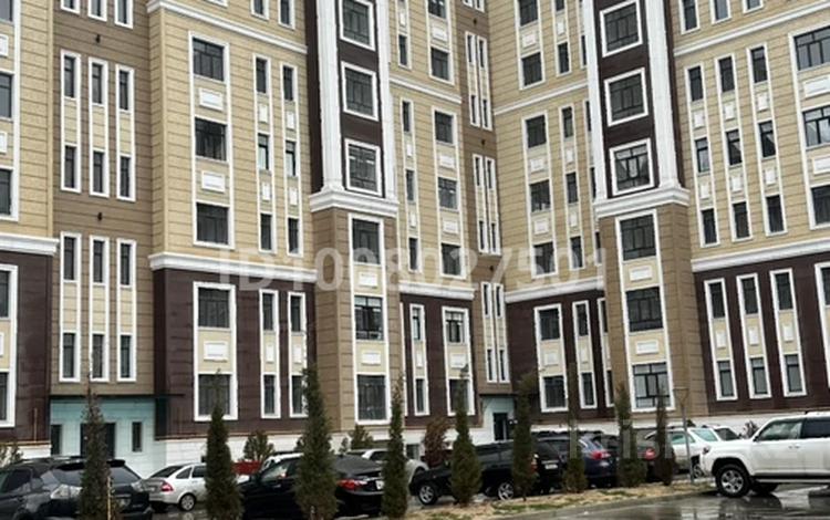3-комнатная квартира · 140 м² · 7/8 этаж, 32А мкр 2 за 26.5 млн ₸ в Актау — фото 2