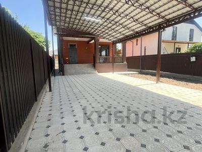 Жеке үй · 5 бөлме · 220 м² · 5 сот., мкр Алгабас, Акбопе 30, бағасы: 95 млн ₸ в Алматы, Алатауский р-н