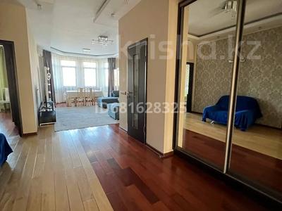 3-комнатная квартира, 115 м², 3/6 этаж, Аль-Фараби 100 за 1.6 млн 〒 в Алматы, Бостандыкский р-н