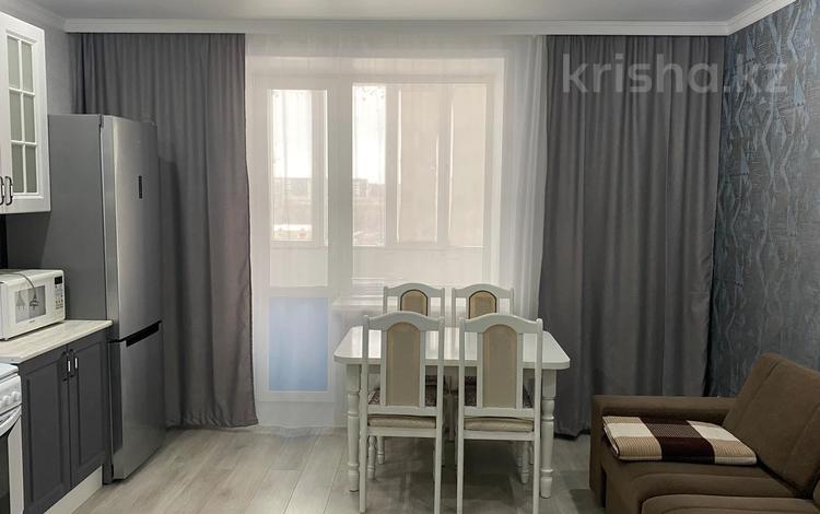 2-комнатная квартира · 50 м² · 6/10 этаж, мкр Юго-Восток, Дюсембекова 83/2 за 31 млн ₸ в Караганде, Казыбек би р-н — фото 2