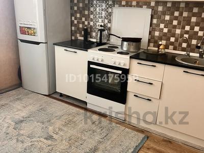 1-комнатная квартира · 45 м², Акмешит 17 за 16 000 ₸ в Астане, Есильский р-н