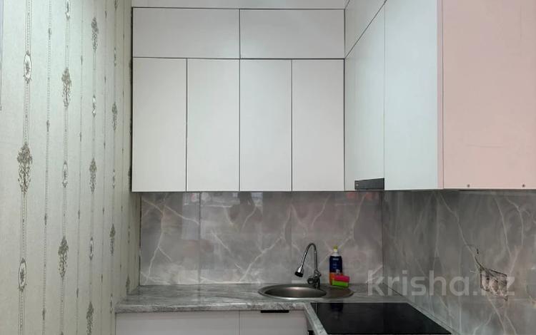 2-бөлмелі пәтер · 36 м² · 2/5 қабат, Калдаяков 26, бағасы: 18 млн ₸ в Астане, Сарайшык р-н — фото 2