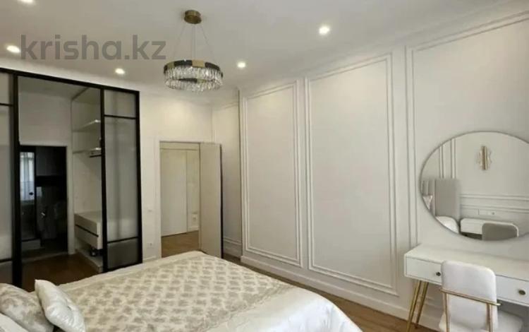 3-комнатная квартира · 90 м² · 7/16 этаж, Розыбакиева за 700 000 ₸ в Алматы, Бостандыкский р-н — фото 4