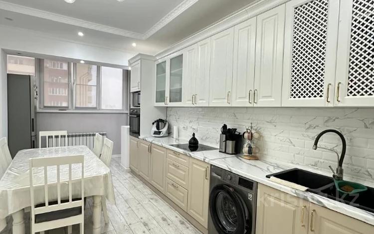 2-комнатная квартира · 69.2 м² · 12/17 этаж, мкр Таугуль, Жандосова 140 за 55 млн ₸ в Алматы, Ауэзовский р-н — фото 2