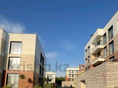3-бөлмелі пәтер · 92.6 м² · 1/3 қабат, Мкр Курамыс 78, бағасы: 93 млн ₸ в Алматы, Наурызбайский р-н