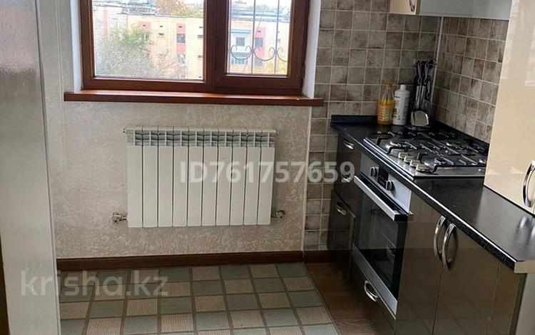 4-бөлмелі пәтер · 90 м² · 6/9 қабат, 3-й микрорайон, 3-й микрорайон 7, бағасы: 41 млн ₸ в Шымкенте, Туран р-н — фото 2