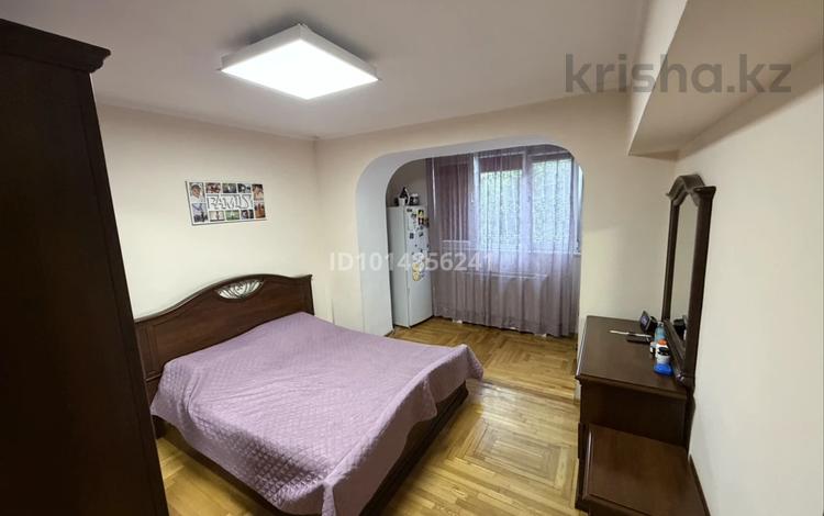 4-бөлмелі пәтер · 84.5 м² · 2/5 қабат, Карасай батыра 151 — Жумалиева, бағасы: 90 млн ₸ в Алматы, Алмалинский р-н — фото 2