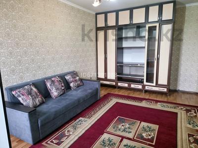 1-бөлмелі пәтер, 40 м², 4/6 қабат, мкр Кокжиек, бағасы: 20 млн 〒 в Алматы, Жетысуский р-н