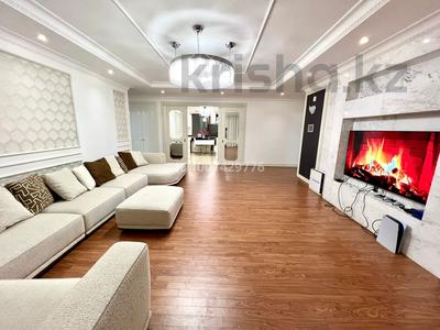 4-бөлмелі пәтер · 175 м² · 5/18 қабат, Кошкарбаева 8, бағасы: 1.4 млн ₸ в Астане, Сарайшык р-н