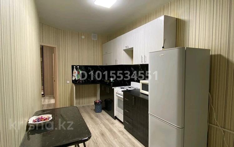 1-бөлмелі пәтер · 40 м² · 8/9 қабат, Проспект Абая 123, бағасы: 3 000 ₸ в Костанае — фото 2