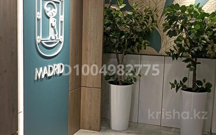 1-комнатная квартира · 40 м² · 6/9 этаж, Чингиз Айтматов 60 за 200 000 〒 в Астане, Нура р-н — фото 2