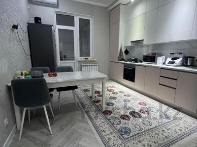 3-бөлмелі пәтер · 98.3 м² · 1/9 қабат, мкр Нурсая, Абулхайыр хана 74-5, бағасы: 53 млн ₸ в Атырау