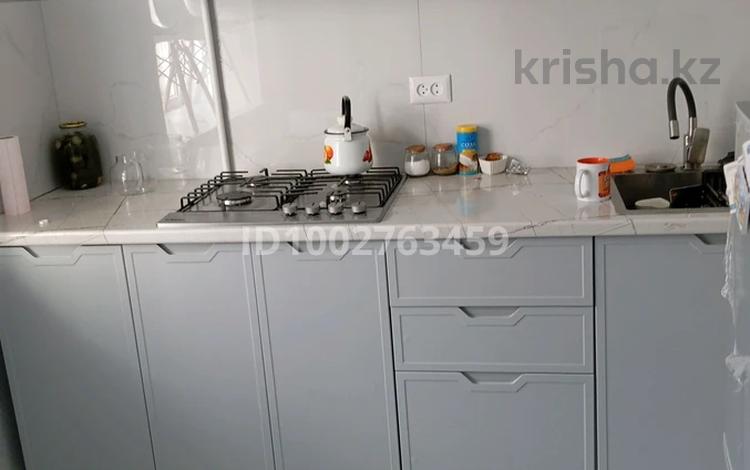 1-бөлмелі пәтер · 40 м² · 1/5 қабат, мкр Астана — Нового ЗАГСа, бағасы: 23 млн ₸ в Уральске — фото 2