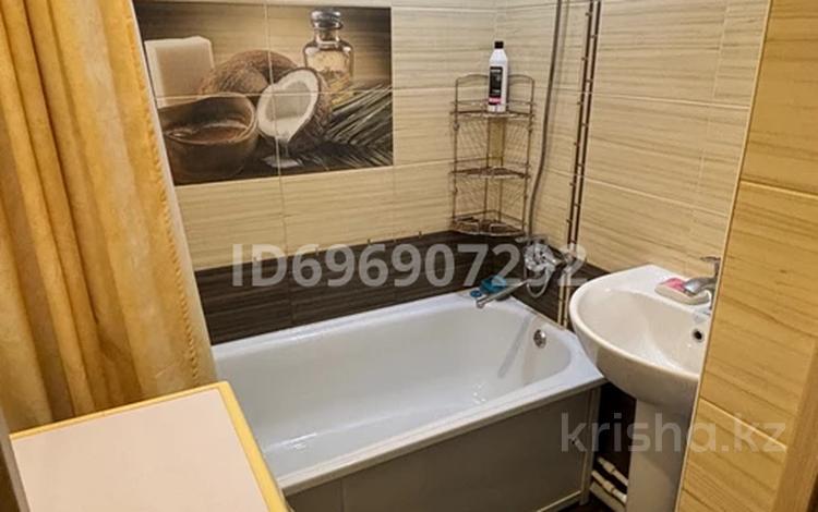 2-комнатная квартира · 52 м² · 9/9 этаж, мкр Юго-Восток, Сатыбалдина 13 — Возле ресторана Халифа за 170 000 ₸ в Караганде, Казыбек би р-н — фото 2