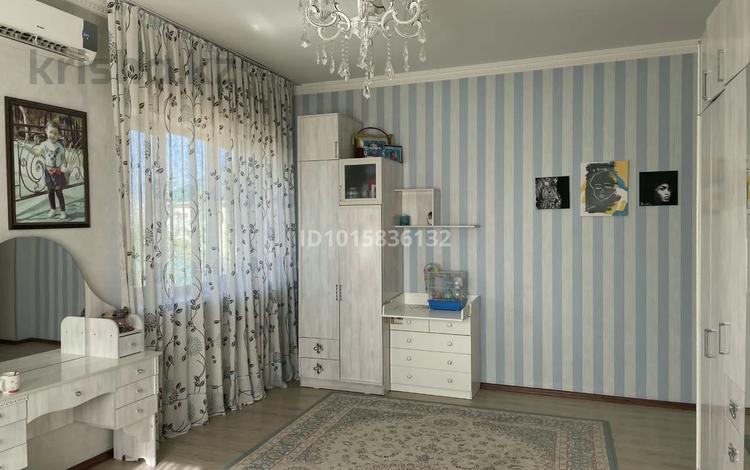 Жеке үй · 10 бөлме · 393 м² · 10 жүзд., Мирзаходжаева 66, бағасы: 175 млн ₸ в Шымкенте, Каратауский р-н — фото 2