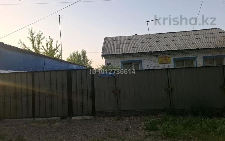 Жеке үй · 5 бөлме · 63 м² · 15 сот., Толеукул батыра 34, бағасы: 10 млн ₸ в Уштобе — фото 2