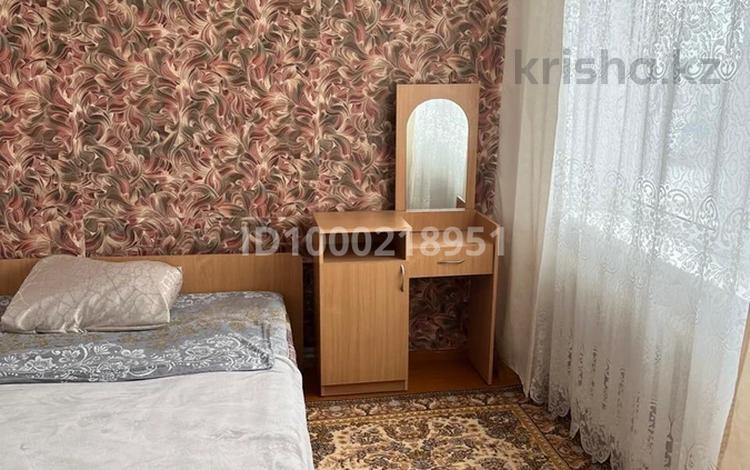 3-бөлмелі пәтер · 54 м² · 3/5 қабат, Абая 72 — Возле муз. школы, кафе Мадина, бағасы: 12.3 млн ₸ в Сатпаев — фото 4
