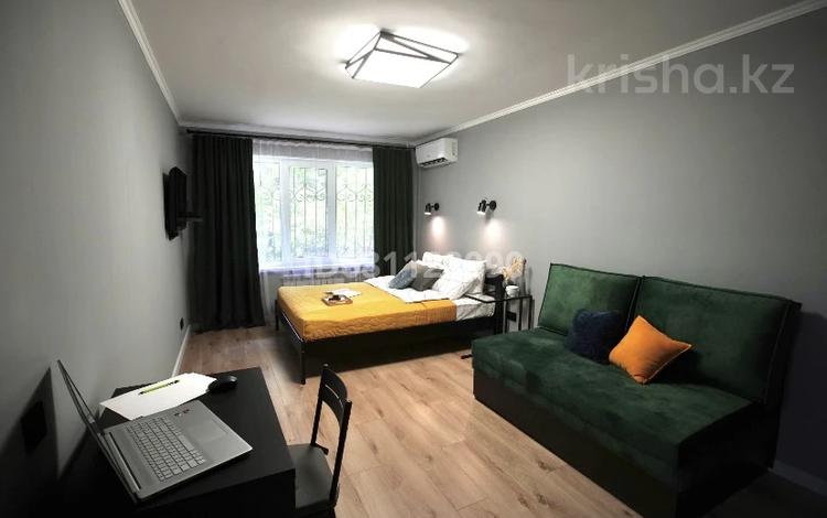 1-бөлмелі пәтер · 30 м² · 1/5 қабат, Жандарбекова — Ул.Жарокова, угол пр.Бухар жирау, бағасы: 27 000 〒 в Алматы, Бостандыкский р-н — фото 5