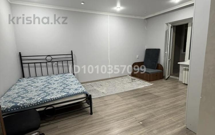 1-бөлмелі пәтер · 38 м² · 5/5 қабат, №3 ш/а., бағасы: 230 000 ₸ в Алматы, Ауэзовский р-н — фото 2