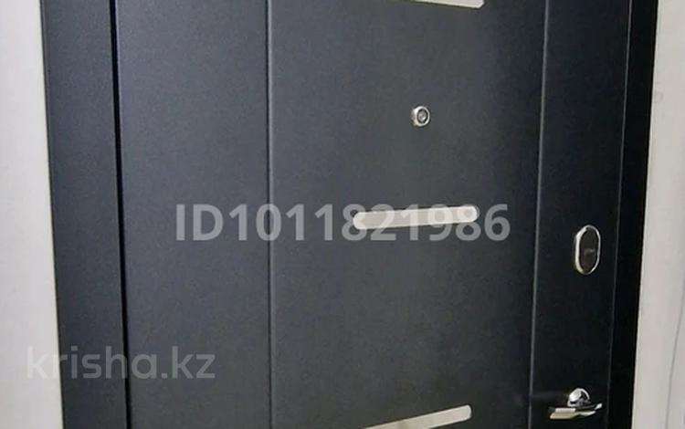 1-бөлмелі пәтер · 36.7 м² · 16/16 қабат, ул. Бауыржана Момышулы 28, бағасы: 17 млн ₸ в Караганде, Казыбек би р-н — фото 2
