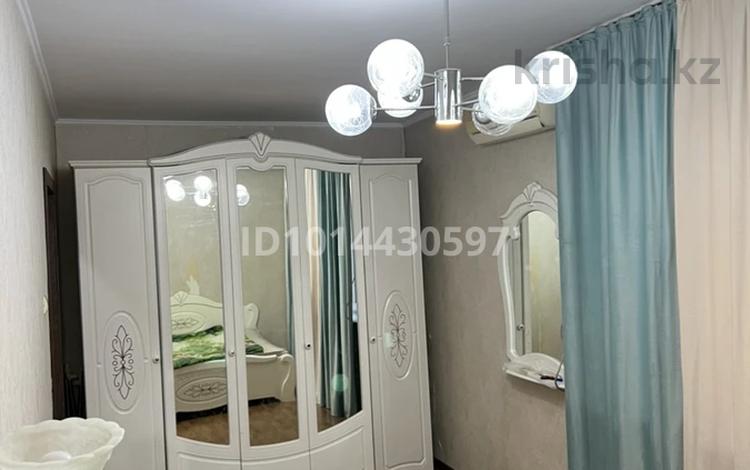 2-комнатная квартира · 47 м² · 3/4 этаж, мкр Сайран 11 за 280 000 ₸ в Алматы, Ауэзовский р-н — фото 2