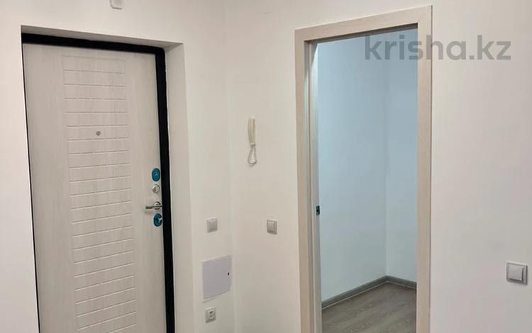 4-комнатная квартира · 91 м² · 3/17 этаж, Чокина 9 за 400 000 ₸ в Астане, Нура р-н — фото 2