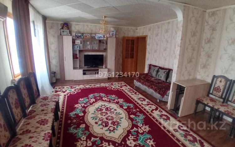 4-комнатная квартира · 89 м² · 2/2 этаж, Мира 12 за 13 млн 〒 в  — фото 2