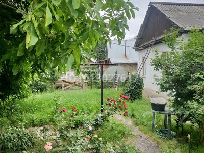 Отдельный дом · 3 комнаты · 60 м² · 6 сот., мкр 13-й военный городок, Красноводская 25 за 26 млн ₸ в Алматы, Турксибский р-н