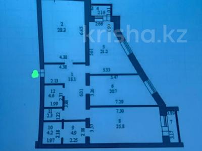3-комнатная квартира · 136.6 м² · 1/5 этаж, мкр. Алтын орда, Алия Молдагулова за 29 млн ₸ в Актобе