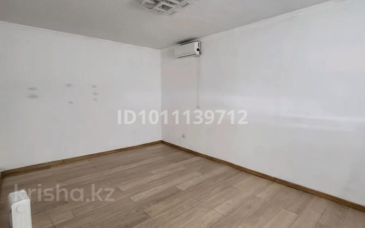 2 комнаты · 40 м² · 1 этаж, Айманова 159 — Айманова уг.Сатпаева за 250 000 ₸ в Алматы, Бостандыкский р-н — фото 2