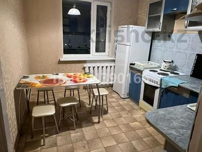 3-бөлмелі пәтер · 64 м² · 9/9 қабат, Голубые пруды 10, бағасы: 150 000 〒 в Караганде, Алихана Бокейханова р-н