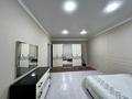 3-комнатная квартира, 120 м², 1/5 этаж помесячно, Алтын орда за 200 000 〒 в Актобе — фото 4