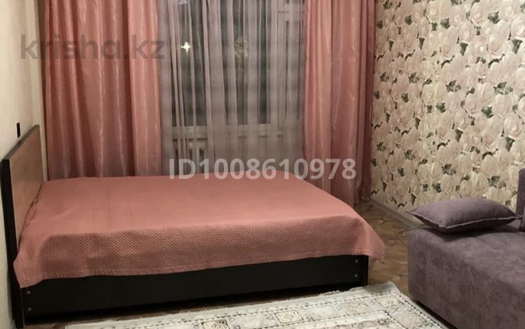 1-комнатная квартира · 36 м² · 3/5 этаж, Виноградова 10 за 2 500 ₸ в Усть-Каменогорске, Ульбинский — фото 2