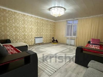 Отдельный дом · 8 комнат · 197 м² · 6 сот., Бокеева 38/8 за 55 млн ₸ в Астане, Сарыарка р-н