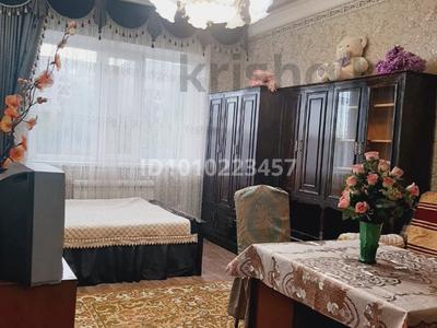 1-комнатная квартира · 40 м² · 5/9 этаж, Тлендиева 54 — Толе би за 250 000 ₸ в Алматы, Алмалинский р-н