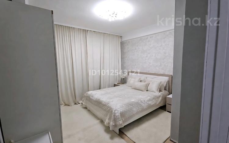 3-комнатная квартира · 71 м² · 1/9 этаж, Карагайлы 42а за 35 млн ₸ в Семее — фото 2